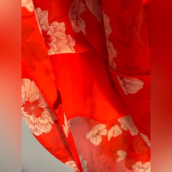 🖤 Vince Camuto Floral Midi Dress - Picture 8 of 14